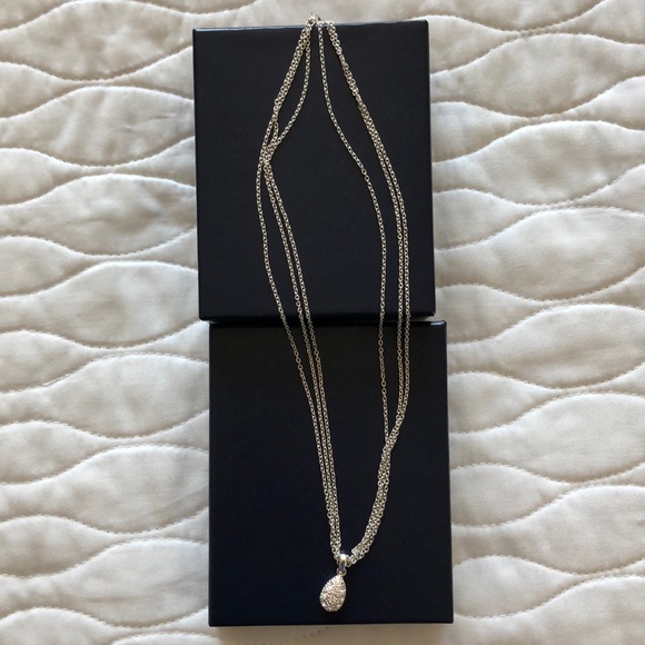 Necklace and erring set - Picture 4 of 8